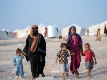 Houthis Battle for Yemen's Strategic Heights as Civilians Flee