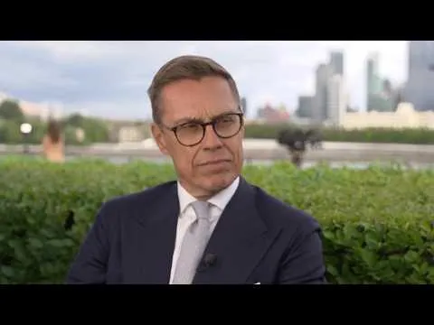 Finland's Stubb Highlights Ukraine's Improved Position, Discusses AI